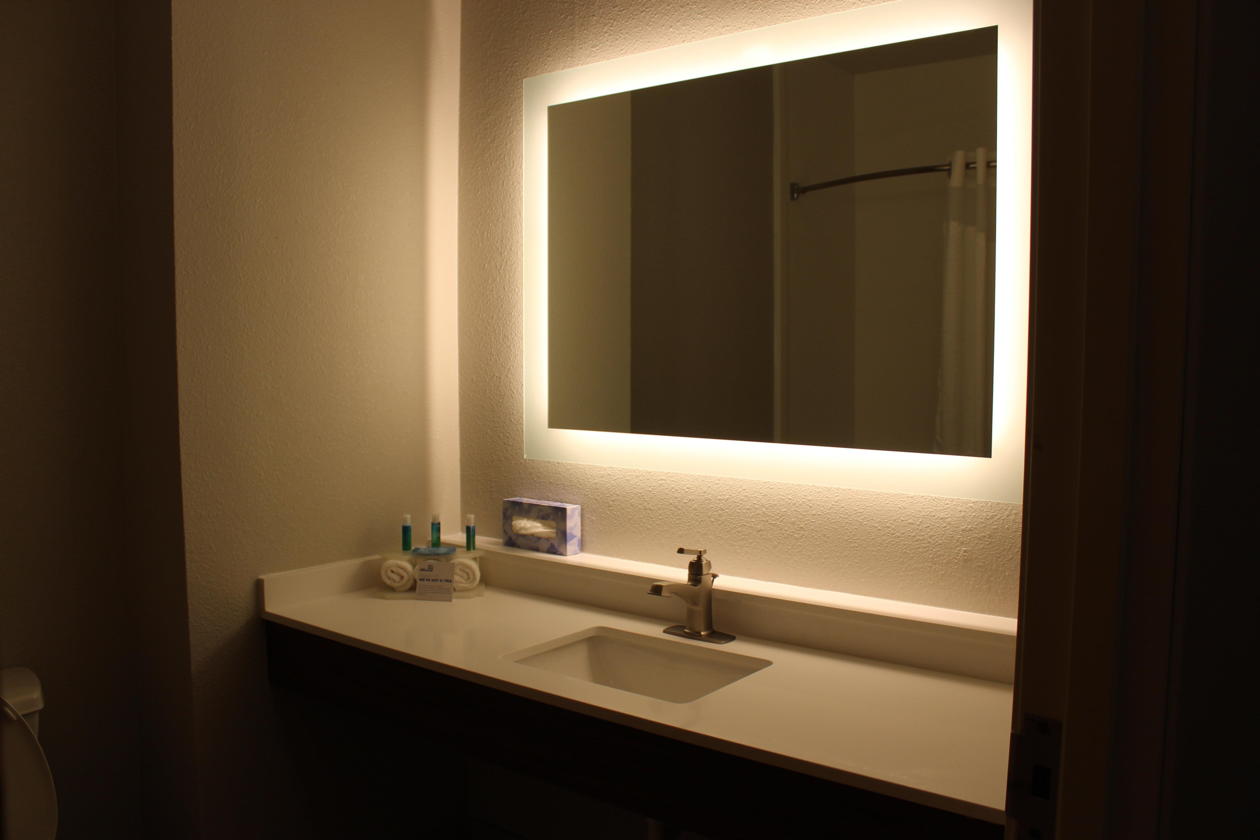 Holiday Inn Express Hotel & Suites Mansfield By Ihg Bagian luar foto