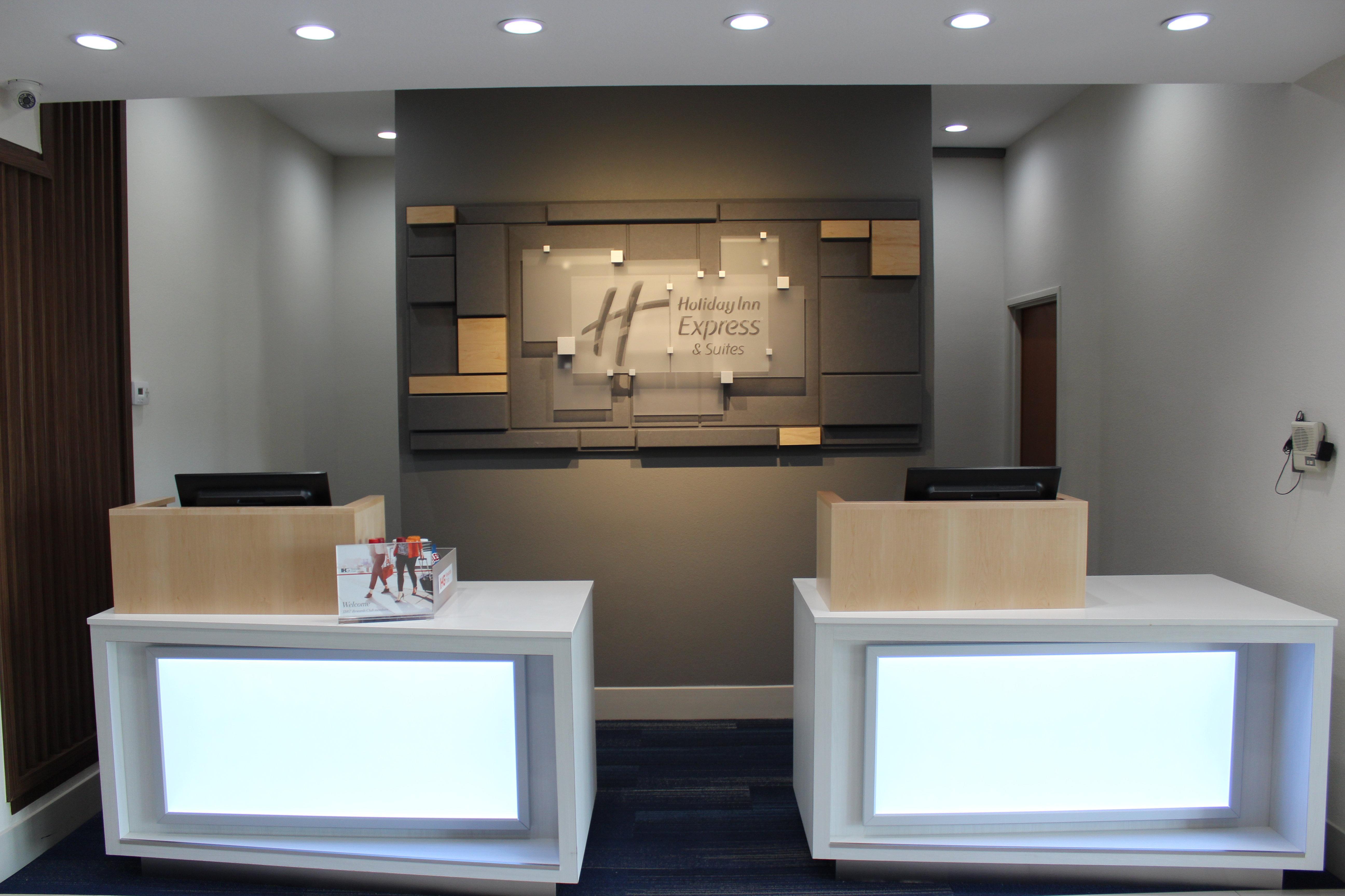 Holiday Inn Express Hotel & Suites Mansfield By Ihg Bagian luar foto